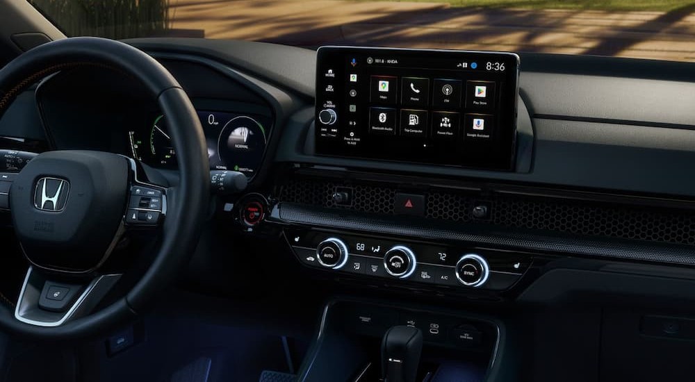 Black dash in a 2026 Honda CR-V for sale.