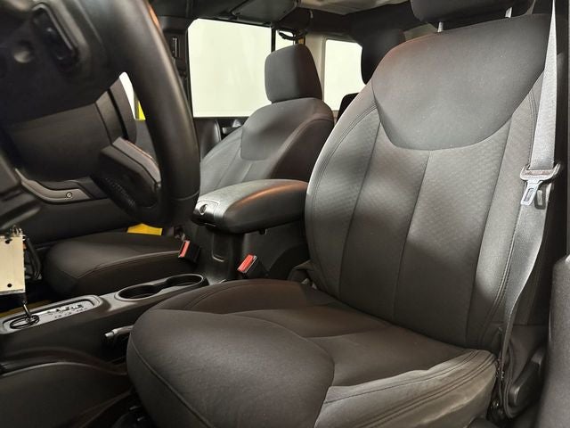 2015 Jeep Wrangler Unlimited Willys