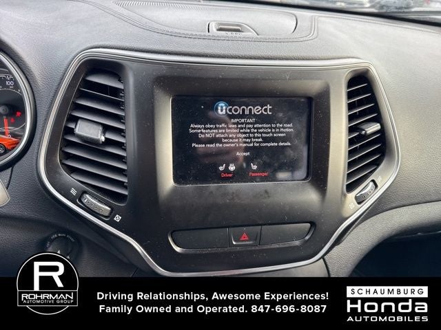 2019 Jeep Cherokee Latitude