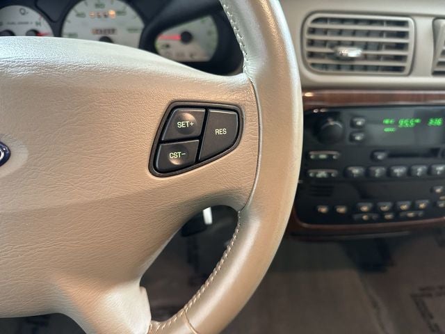 2003 Ford Taurus SEL Deluxe
