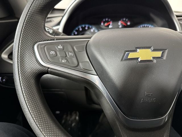 2022 Chevrolet Malibu LS 1LS