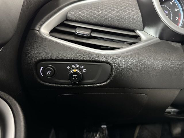 2022 Chevrolet Malibu LS 1LS