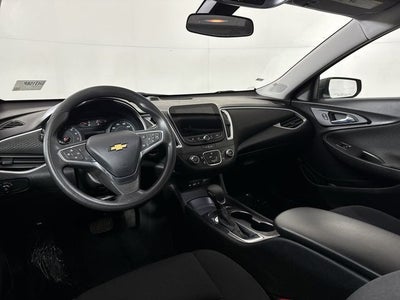 2022 Chevrolet Malibu LS 1LS