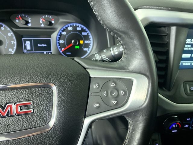 2017 GMC Acadia SLE-2