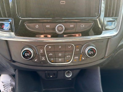 2018 Chevrolet Traverse LT Cloth w/1LT