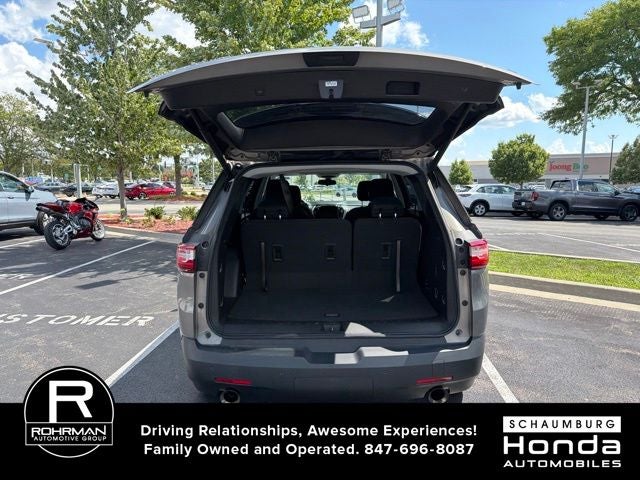 2018 Chevrolet Traverse LT Cloth w/1LT