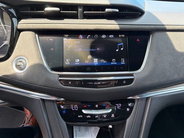 2018 Cadillac XT5 Platinum