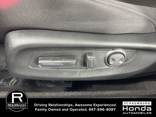 2025 Honda Accord SE - Photo 23