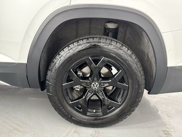 2024 Volkswagen Atlas 2.0T Peak Edition SE w/Technology