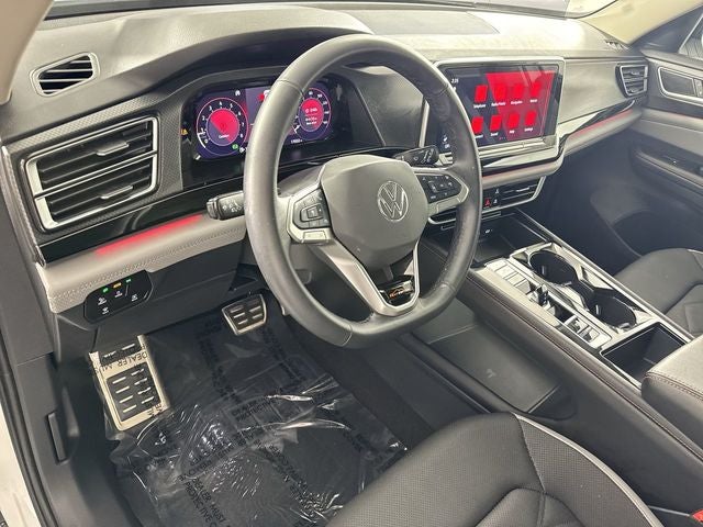 2024 Volkswagen Atlas 2.0T Peak Edition SE w/Technology