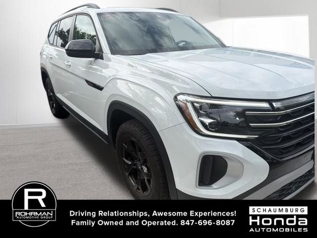 2024 Volkswagen Atlas 2.0T Peak Edition SE w/Technology