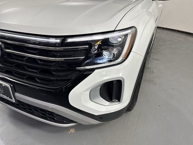 2024 Volkswagen Atlas 2.0T Peak Edition SE w/Technology