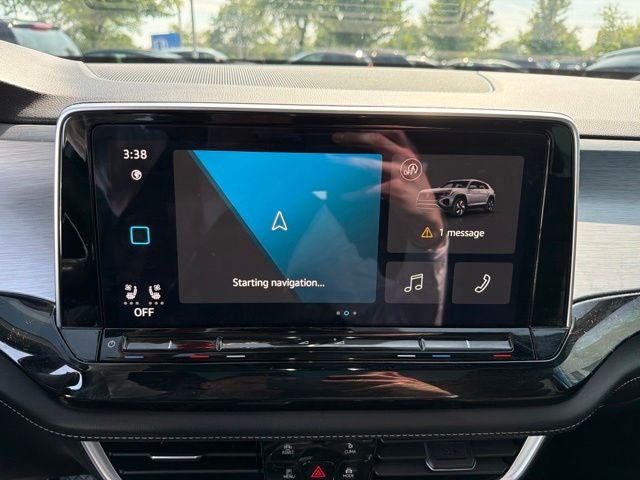 2025 Volkswagen Atlas Cross Sport 2.0T SE w/Technology