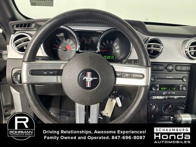 2005 Ford Mustang GT Deluxe