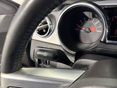 2005 Ford Mustang GT Deluxe
