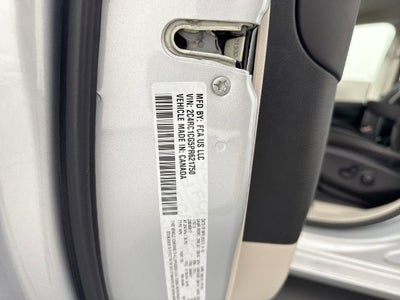 2023 Chrysler Voyager LX