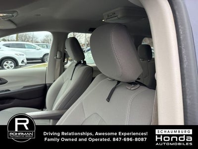 2017 Chrysler Pacifica Touring