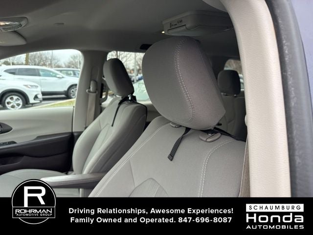 2017 Chrysler Pacifica Touring