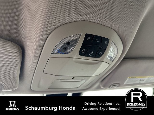 2020 Chrysler Pacifica Touring