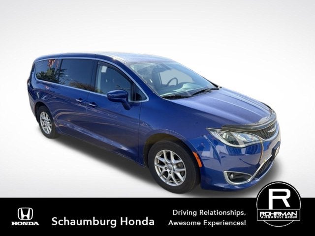 2020 Chrysler Pacifica Touring