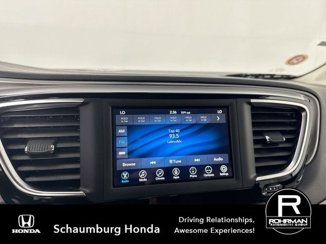 2020 Chrysler Pacifica Touring
