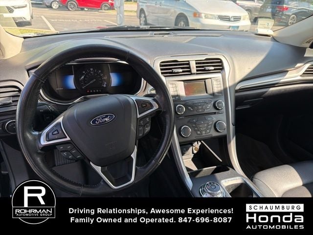 2017 Ford Fusion Hybrid SE