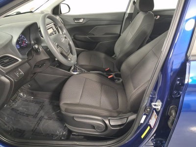 2020 Hyundai Accent SE