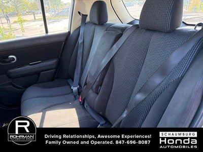 2011 Nissan Versa 1.8 SL