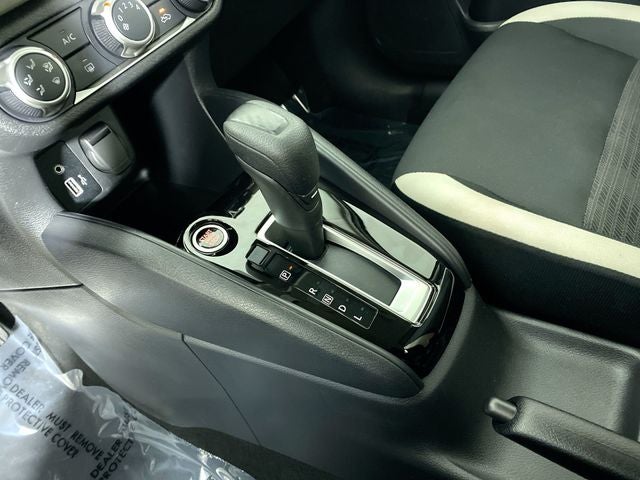 2022 Nissan Versa 1.6 SV