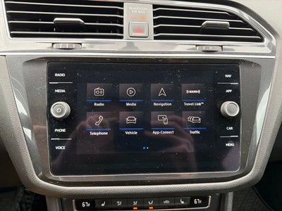 2018 Volkswagen Tiguan 2.0T SEL 4Motion