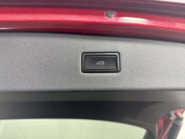 2018 Volkswagen Tiguan 2.0T SEL 4Motion