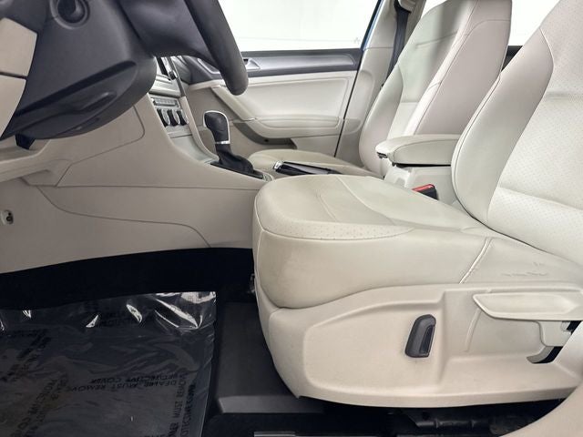 2015 Volkswagen Golf TSI SE 4-Door