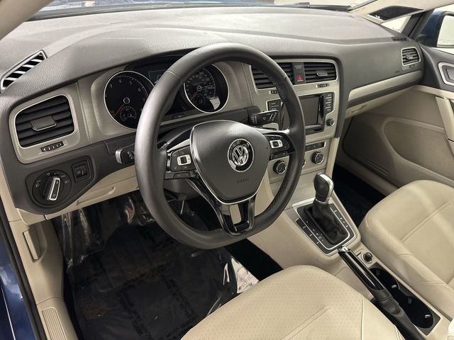 2015 Volkswagen Golf TSI SE 4-Door