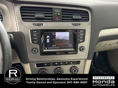 2015 Volkswagen Golf TSI SE 4-Door