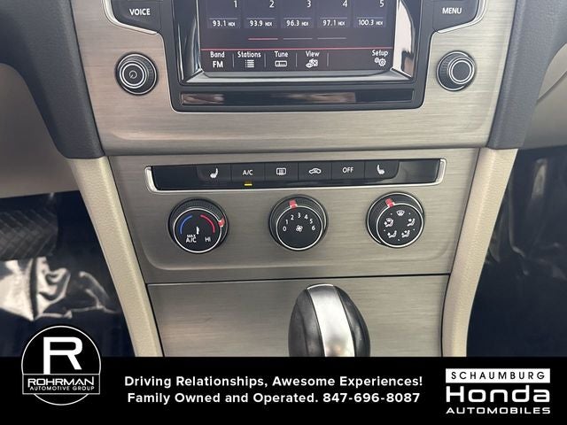 2015 Volkswagen Golf TSI SE 4-Door