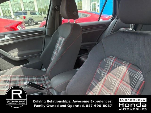 2016 Volkswagen Golf GTI S
