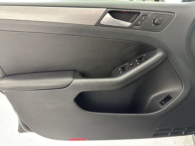 2016 Volkswagen Jetta 1.8T Sport