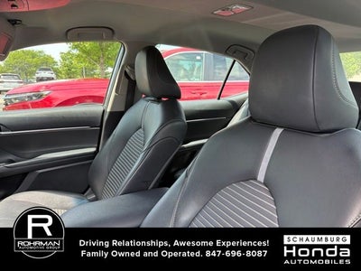 2018 Toyota Camry SE