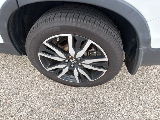 2021 Honda Pilot Touring 7 Passenger
