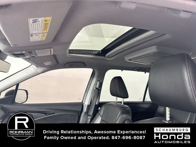 2022 Honda Pilot Touring 7 Passenger