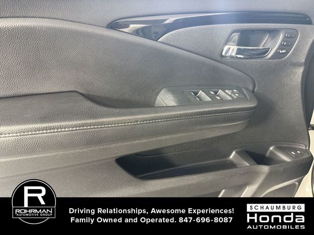 2022 Honda Pilot Touring 7 Passenger