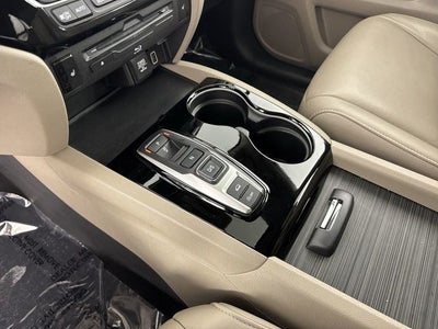 2019 Honda Pilot Touring 8 Passenger