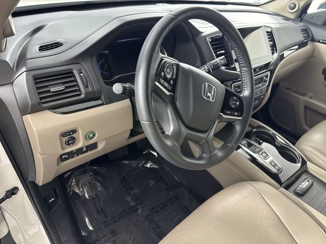2019 Honda Pilot Touring 8 Passenger