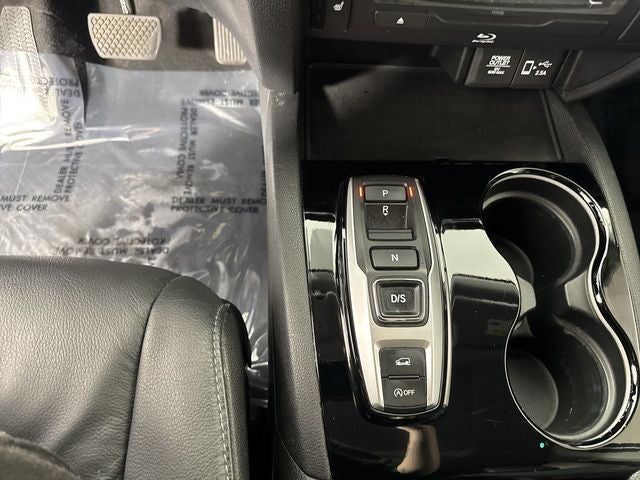 2022 Honda Pilot Touring 8 Passenger