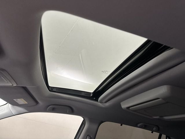 2022 Honda Pilot Touring 8 Passenger