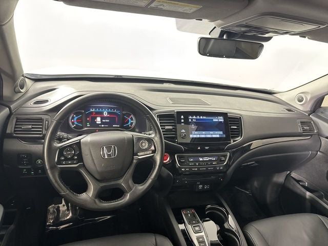 2022 Honda Pilot Touring 8 Passenger