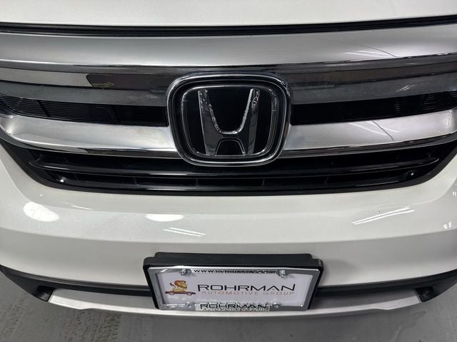 2022 Honda Pilot Touring 8 Passenger