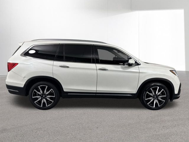 2022 Honda Pilot Touring 8 Passenger