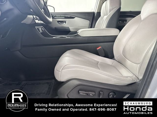 2023 Honda Pilot EX-L 8 Passenger