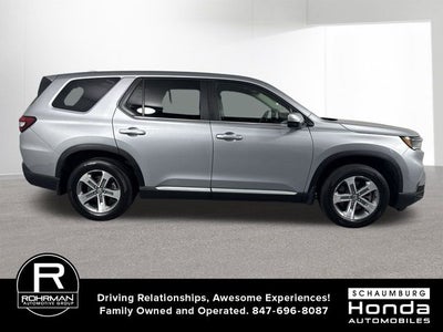 2023 Honda Pilot EX-L 8 Passenger